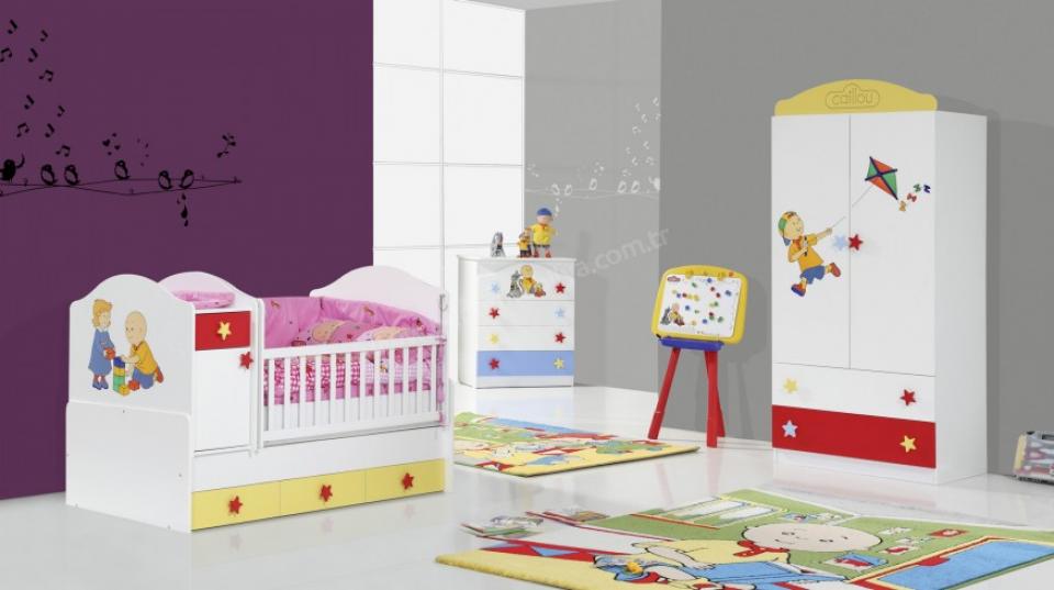 CAİLLOU BEBE ODASİ 2KP