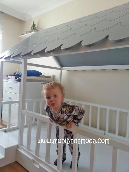 Montessori Yatak Çatısı Shingle