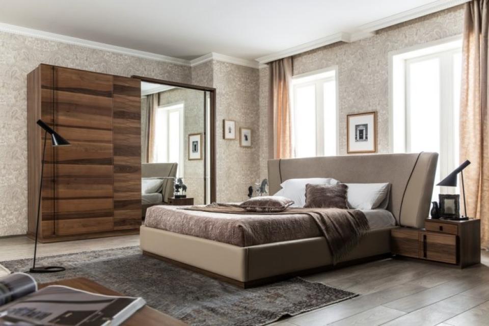VENTURA WALNUT