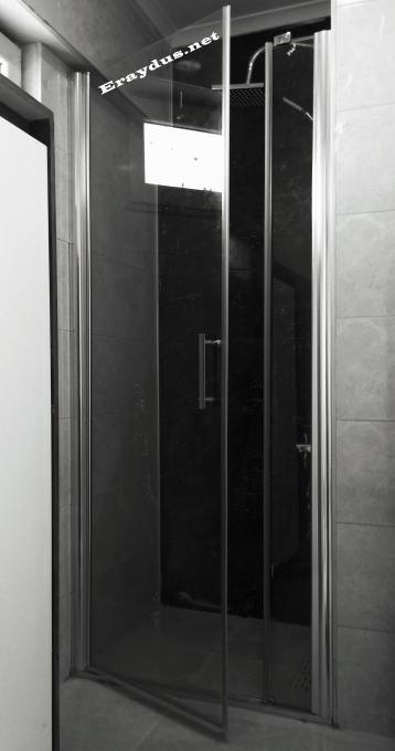 Pivot kapı Duşakabin